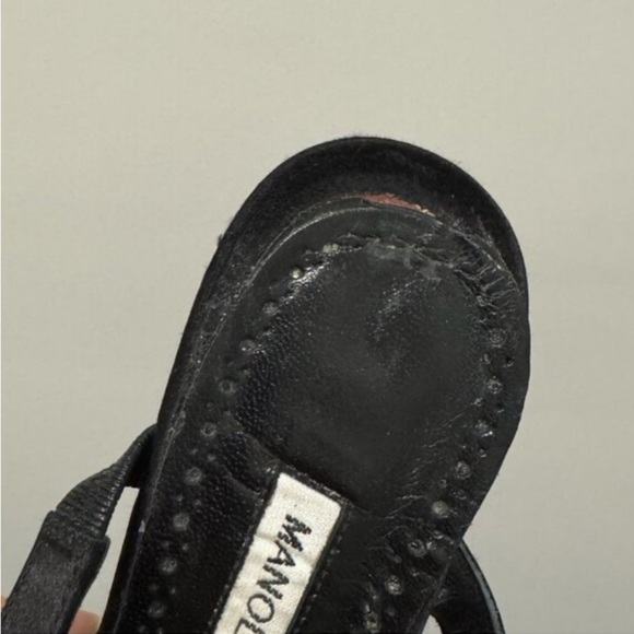 Manolo Blahnik Women's Black Lurum Embellished Mule Shoe Sz US 7/EU 37 - Picture 11 of 11